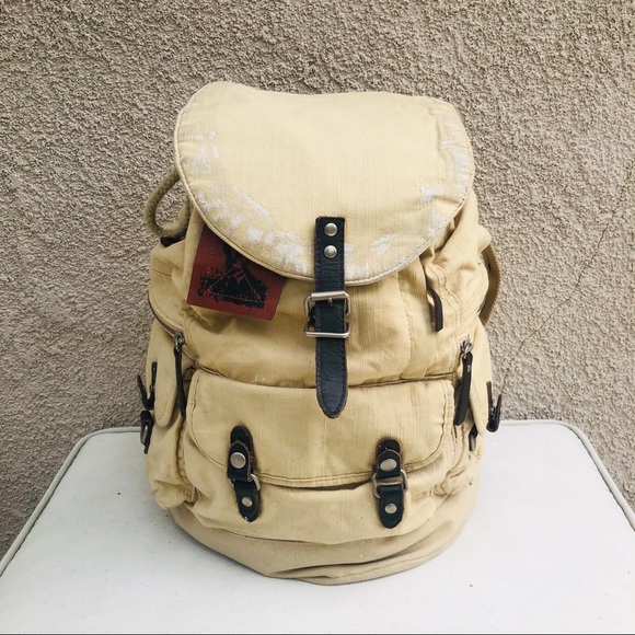A KURTZ MENS BACKPACK LIGHT BROWN GOOD CONDITION